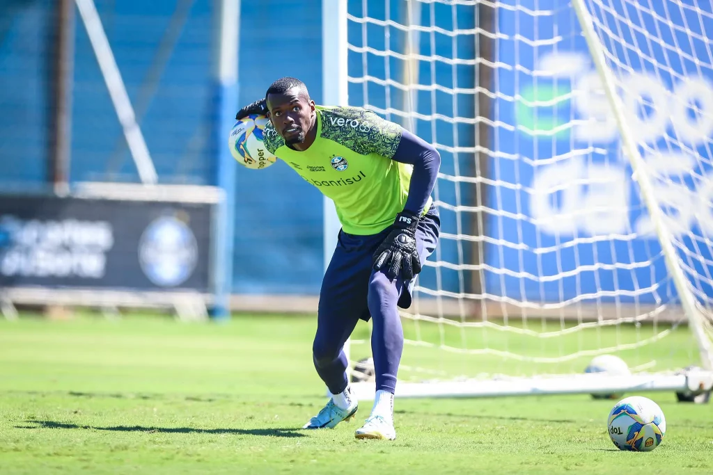 Calendário Intenso do Grêmio com 20 Jogos em 67 dias