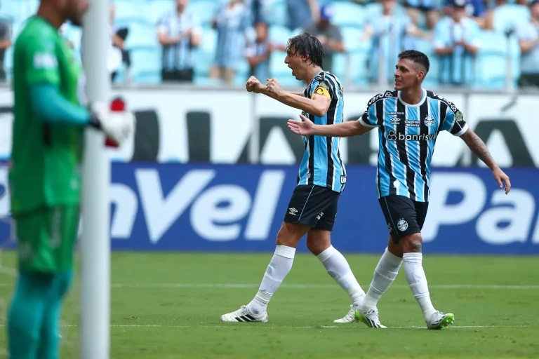 Ausência de Zagueiro Titular Preocupa o Grêmio