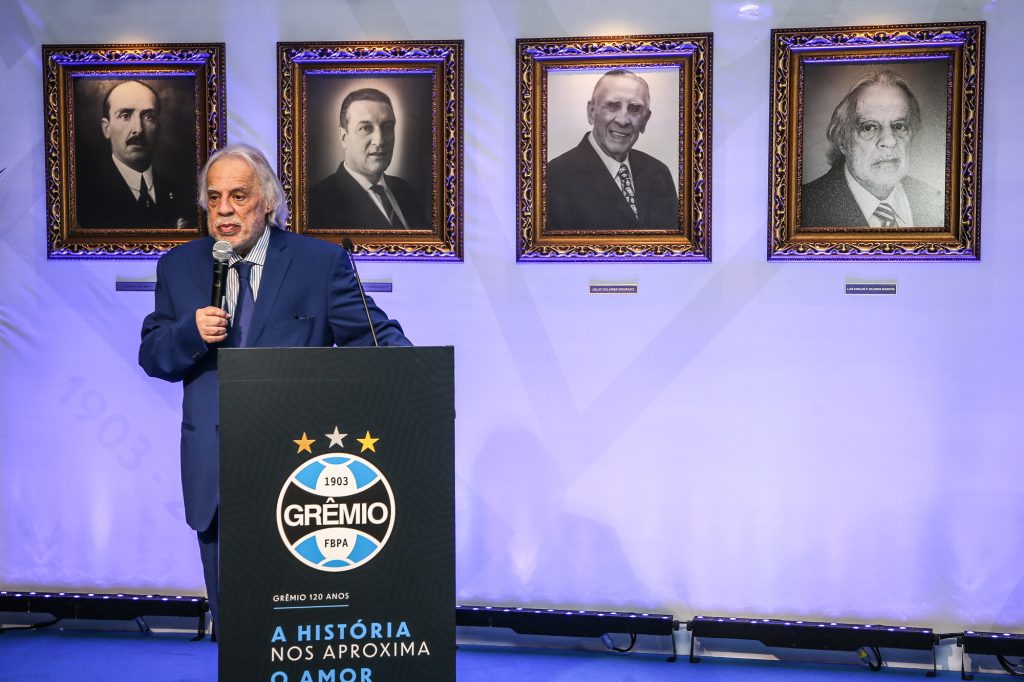 Cacalo deixa a vida para se tornar um Imortal: ex-presidente do Grêmio morre aos 73 anos