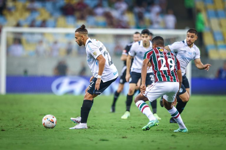 Recuperação tricolor: Estratégias pós-eliminação na Libertadores