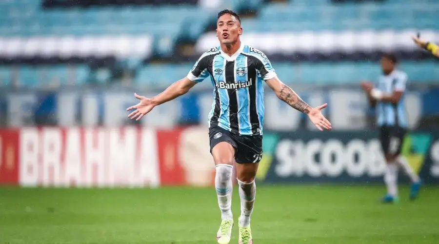 Grêmio está emprestando meia para o Criciuma.