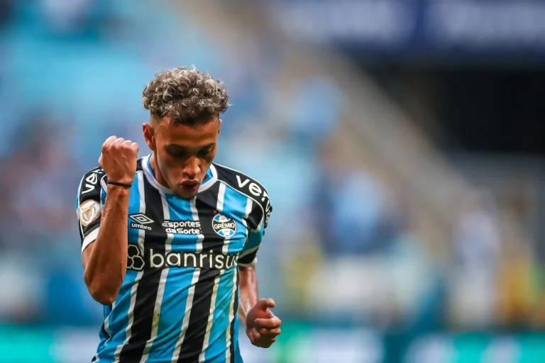 Conflito Financeiro: Grêmio e a pendência com FC Cascavel